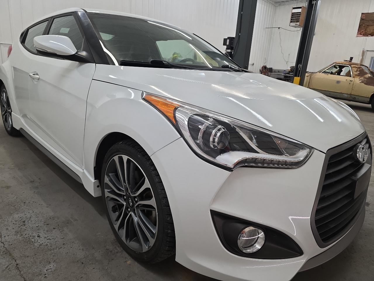Hyundai Veloster 3dr Cpe Man Turbo 2016
