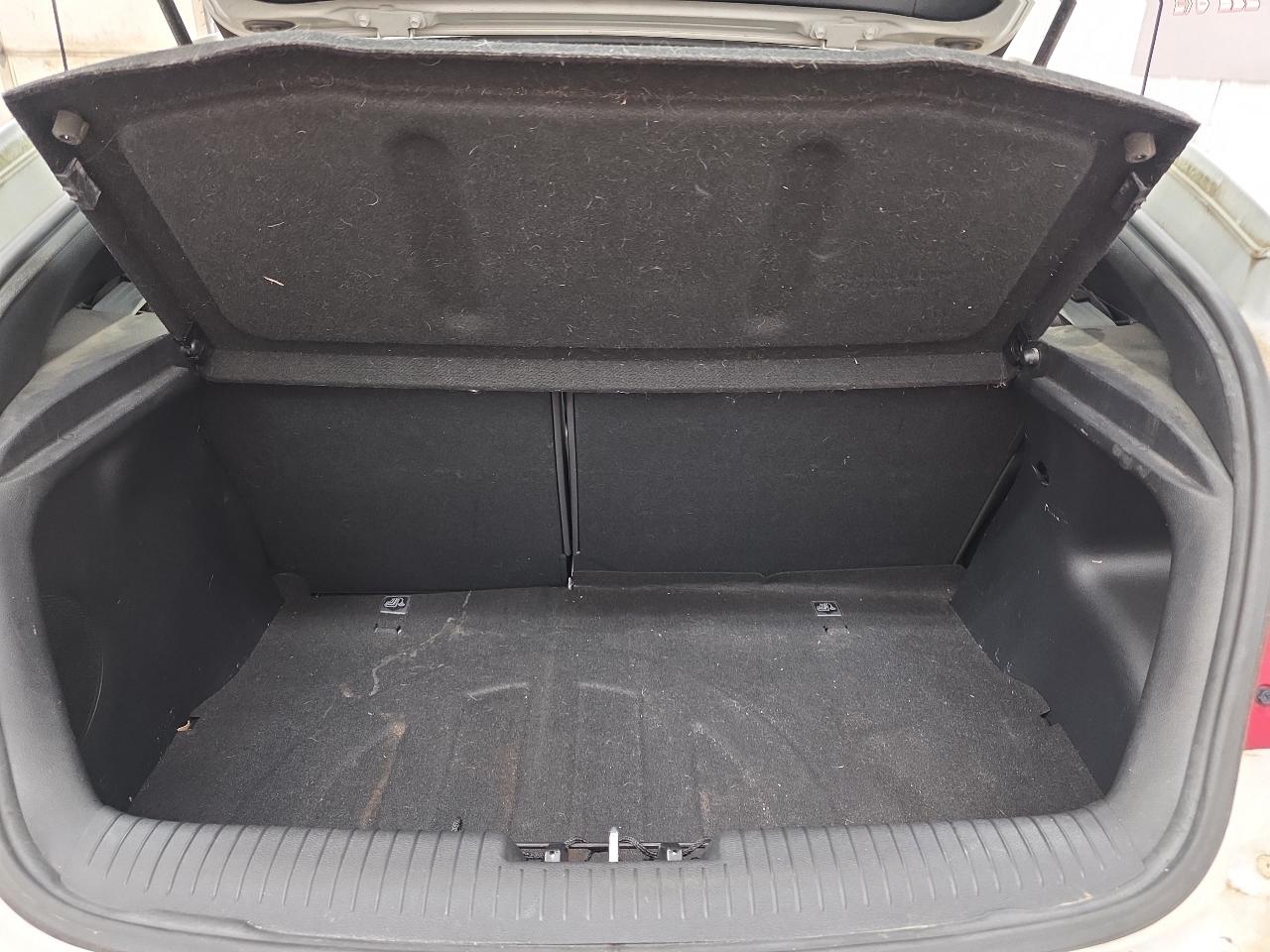 Hyundai Veloster 3dr Cpe Man Turbo 2016