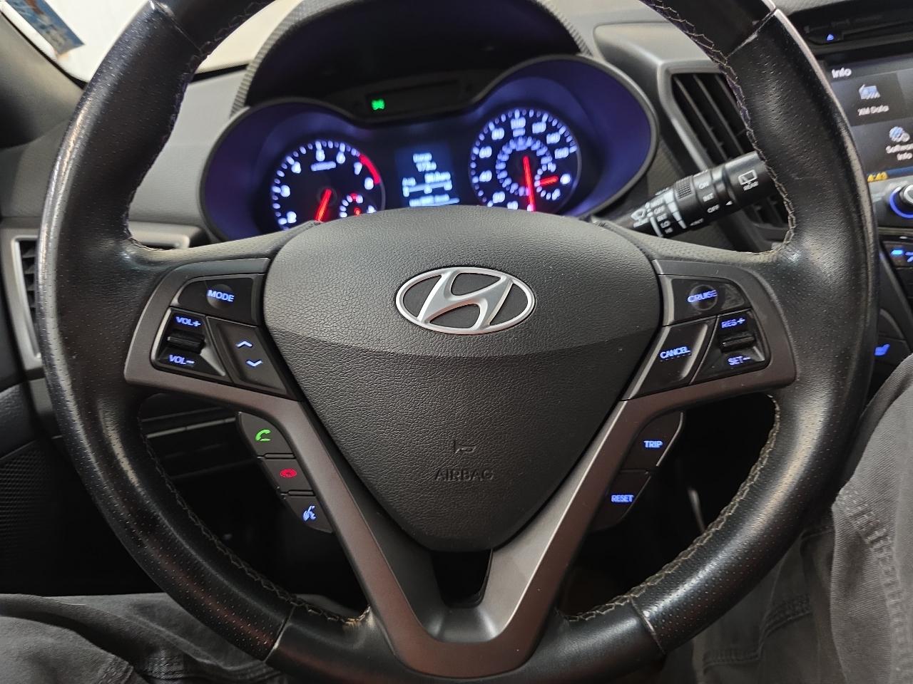 Hyundai Veloster 3dr Cpe Man Turbo 2016