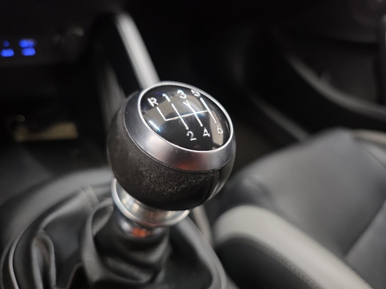 Hyundai Veloster 3dr Cpe Man Turbo 2016