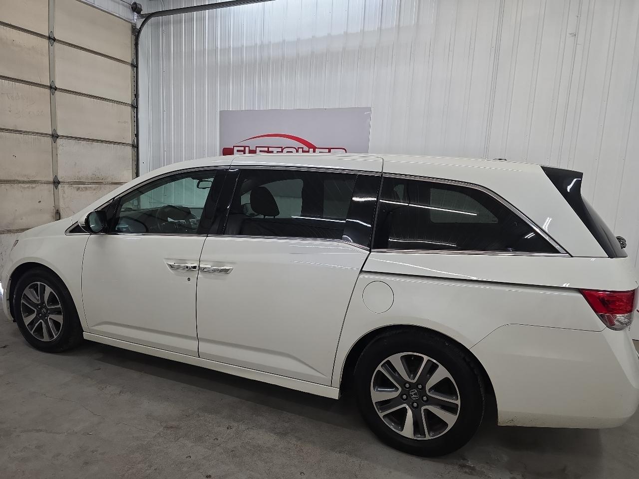 Honda Odyssey 5dr Touring Elite 2016