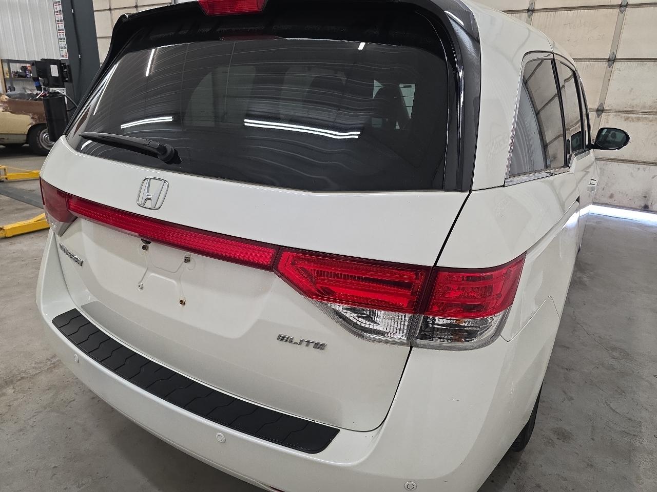 Honda Odyssey 5dr Touring Elite 2016