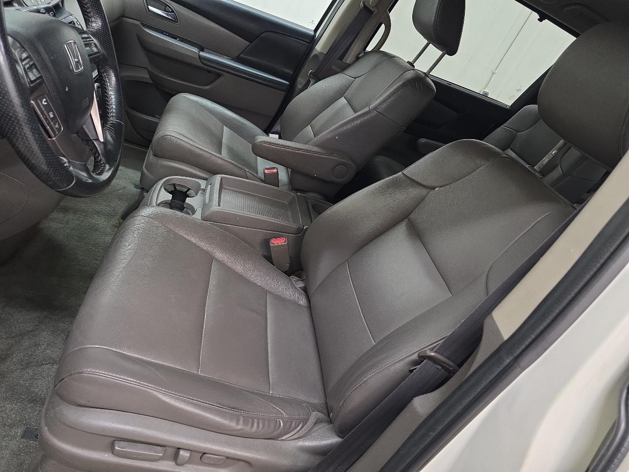 Honda Odyssey 5dr Touring Elite 2016