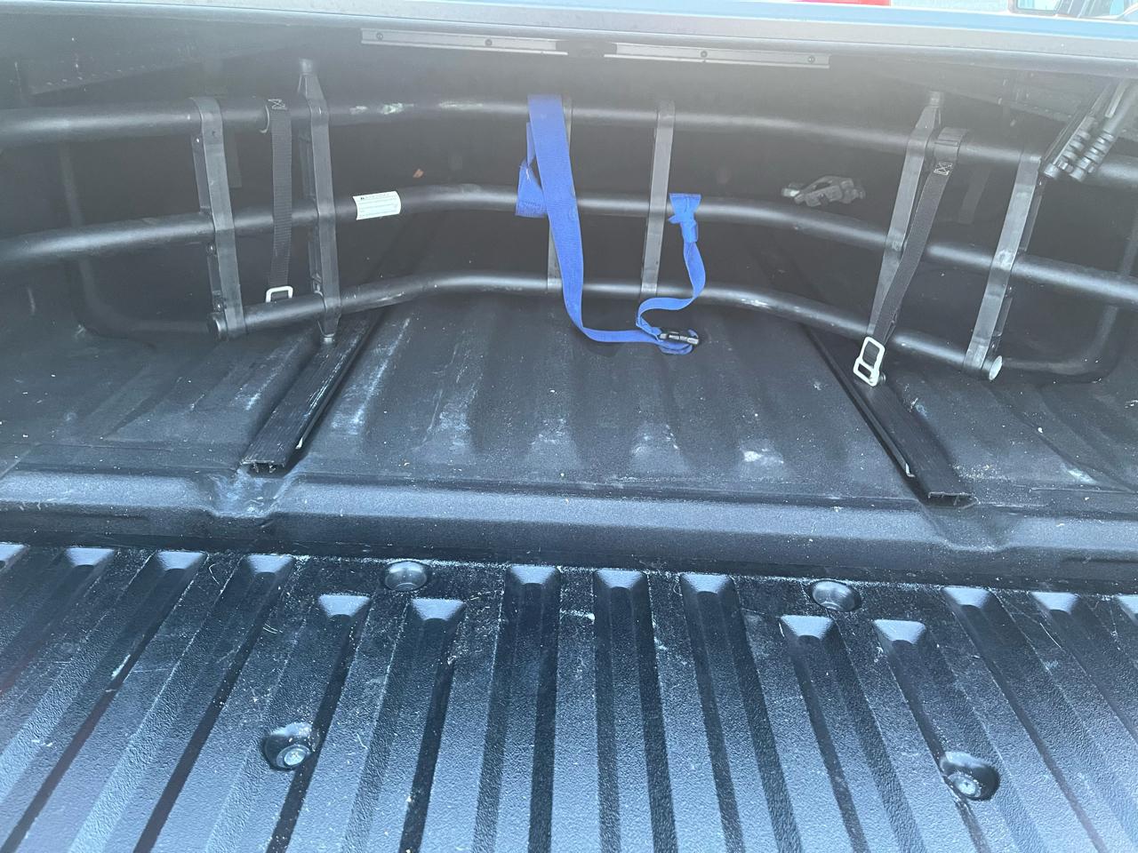 Nissan Frontier 4WD Crew Cab LWB Auto SV 2012