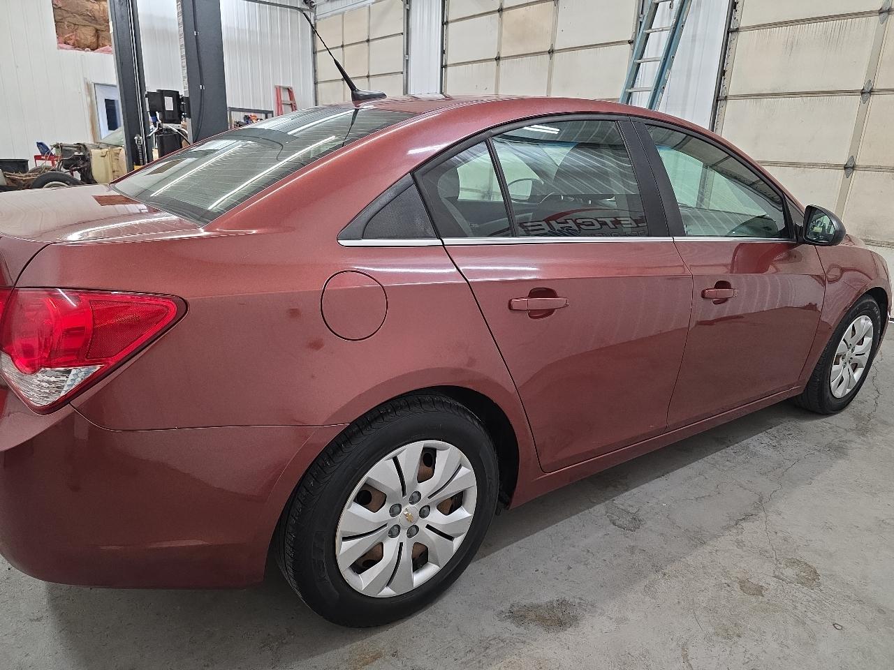 Chevrolet Cruze  2012