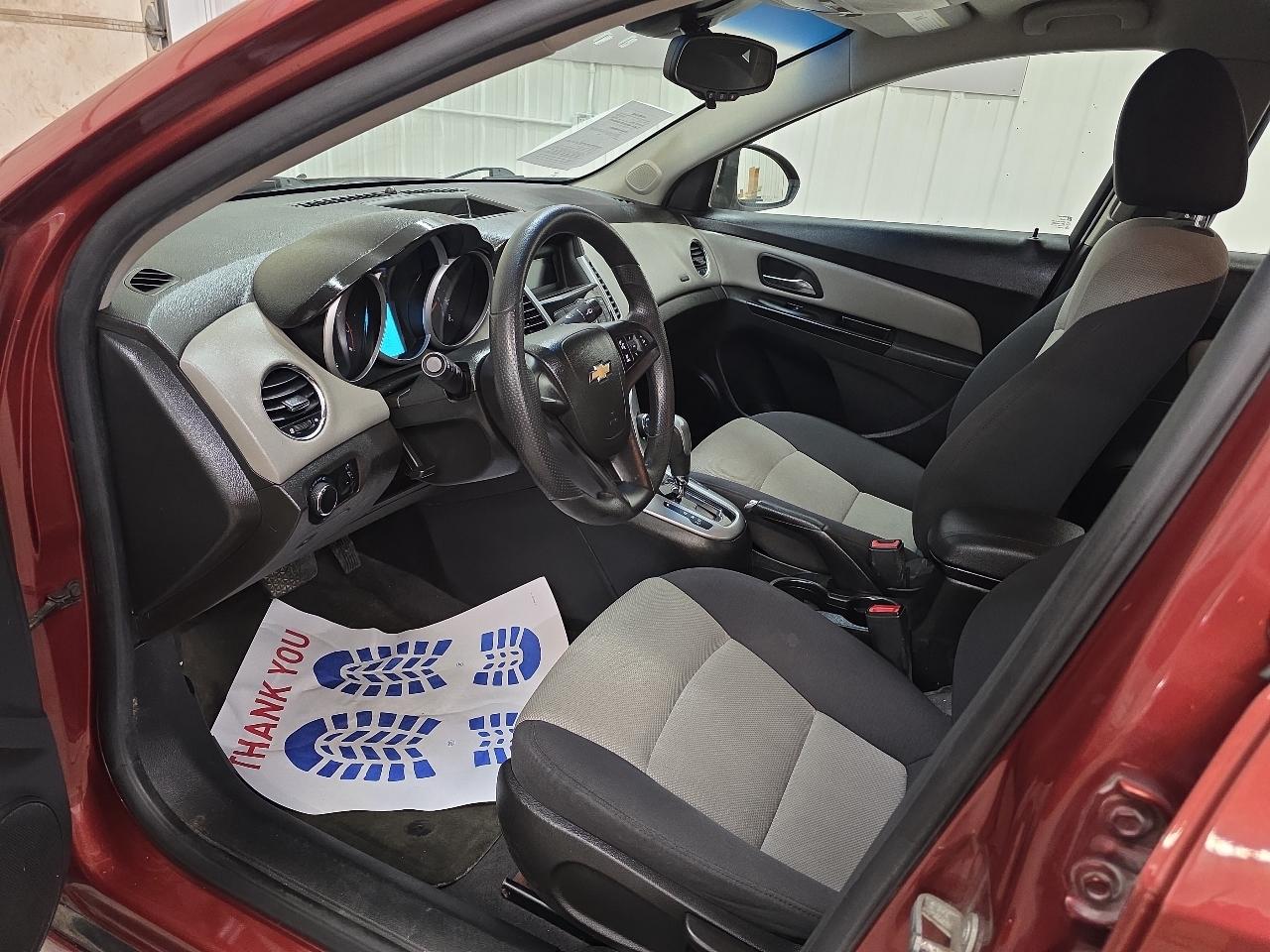 Chevrolet Cruze  2012