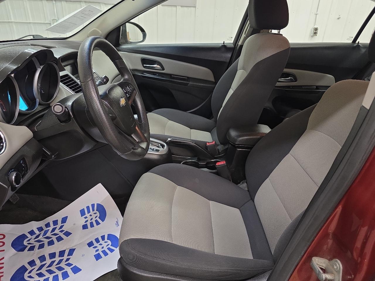 Chevrolet Cruze  2012