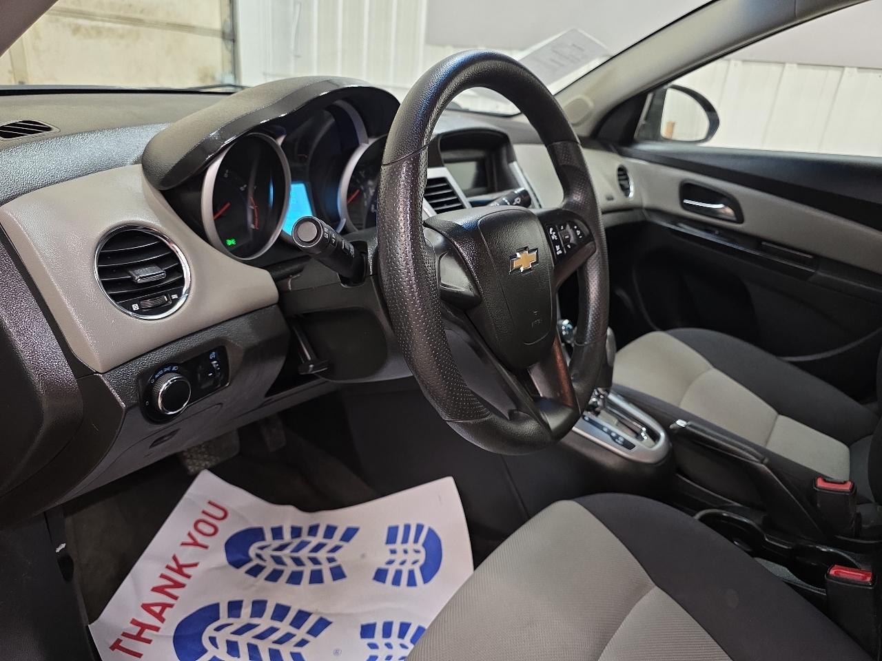 Chevrolet Cruze  2012