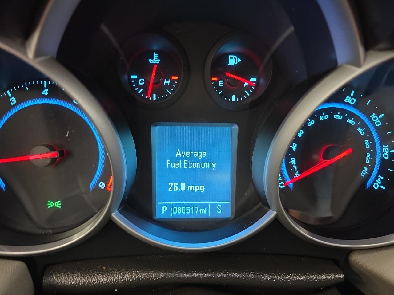 Chevrolet Cruze  2012