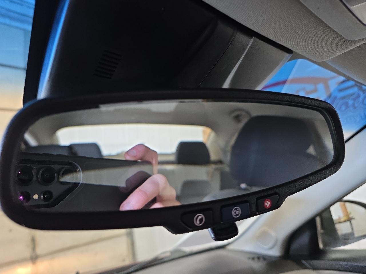 Chevrolet Cruze  2012