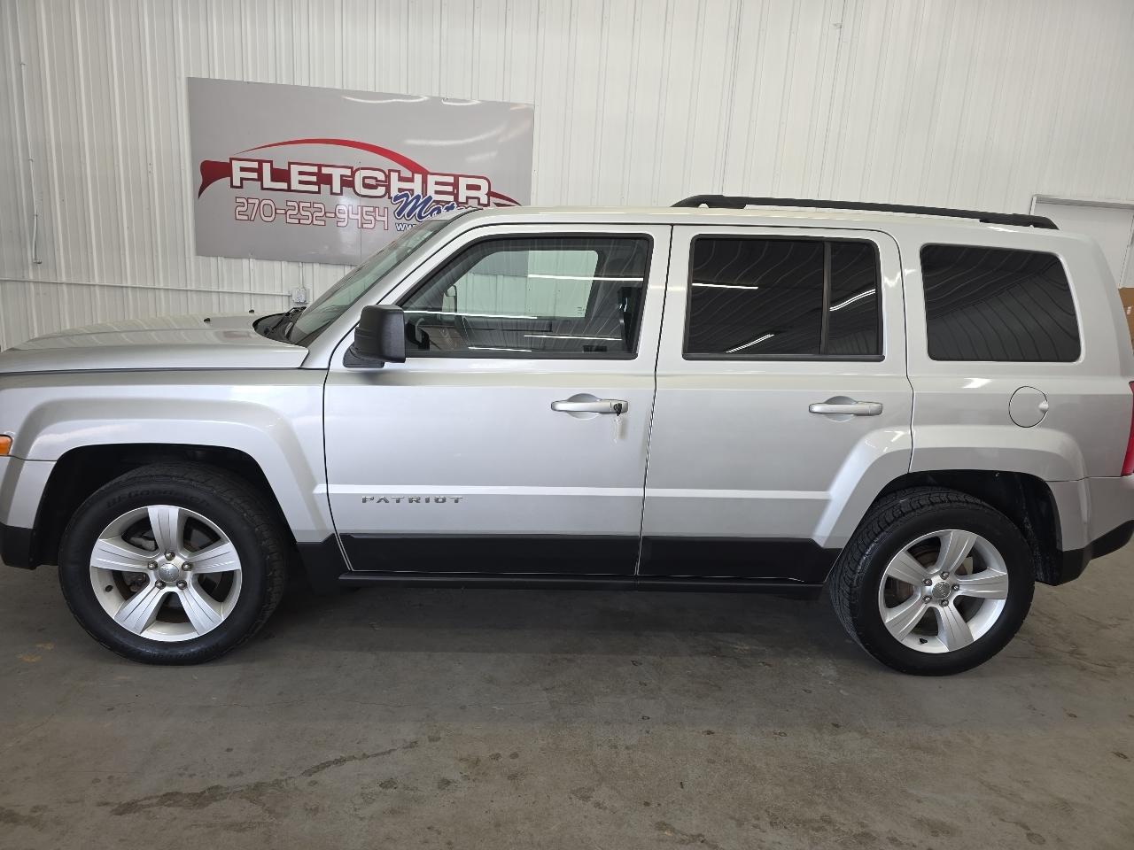 Jeep Patriot FWD 4dr Latitude 2013