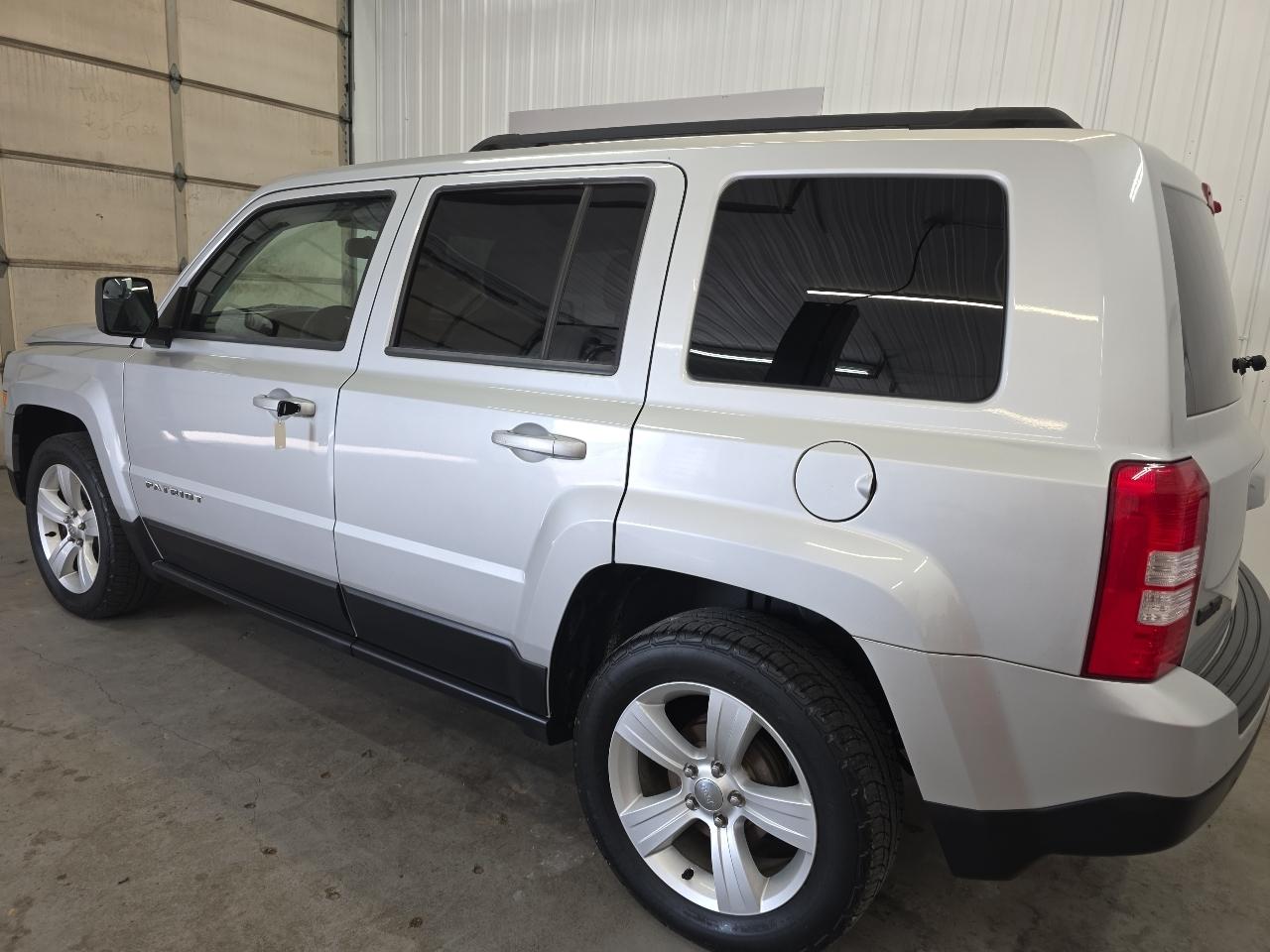Jeep Patriot FWD 4dr Latitude 2013