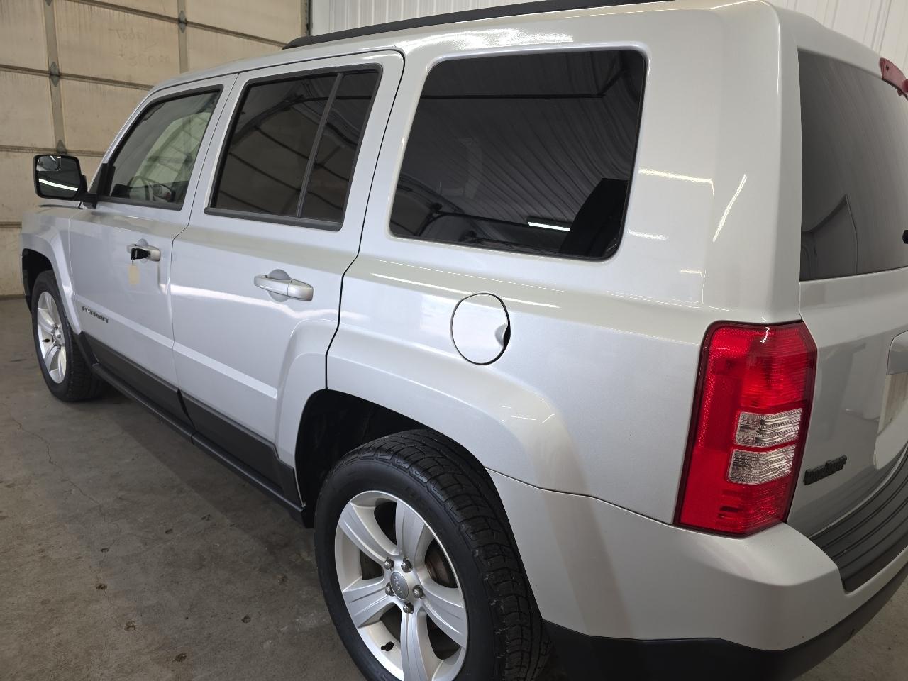 Jeep Patriot FWD 4dr Latitude 2013