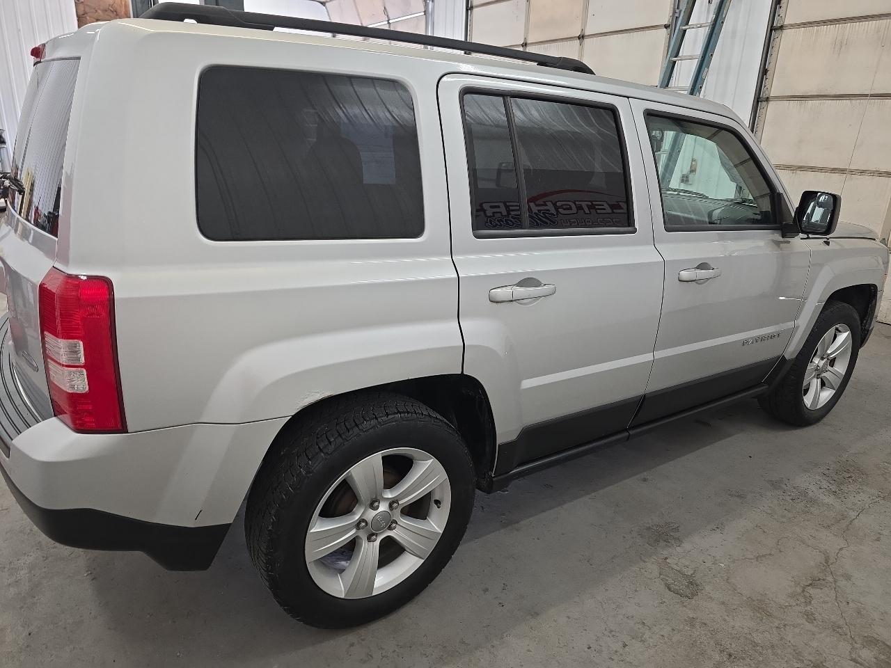 Jeep Patriot FWD 4dr Latitude 2013