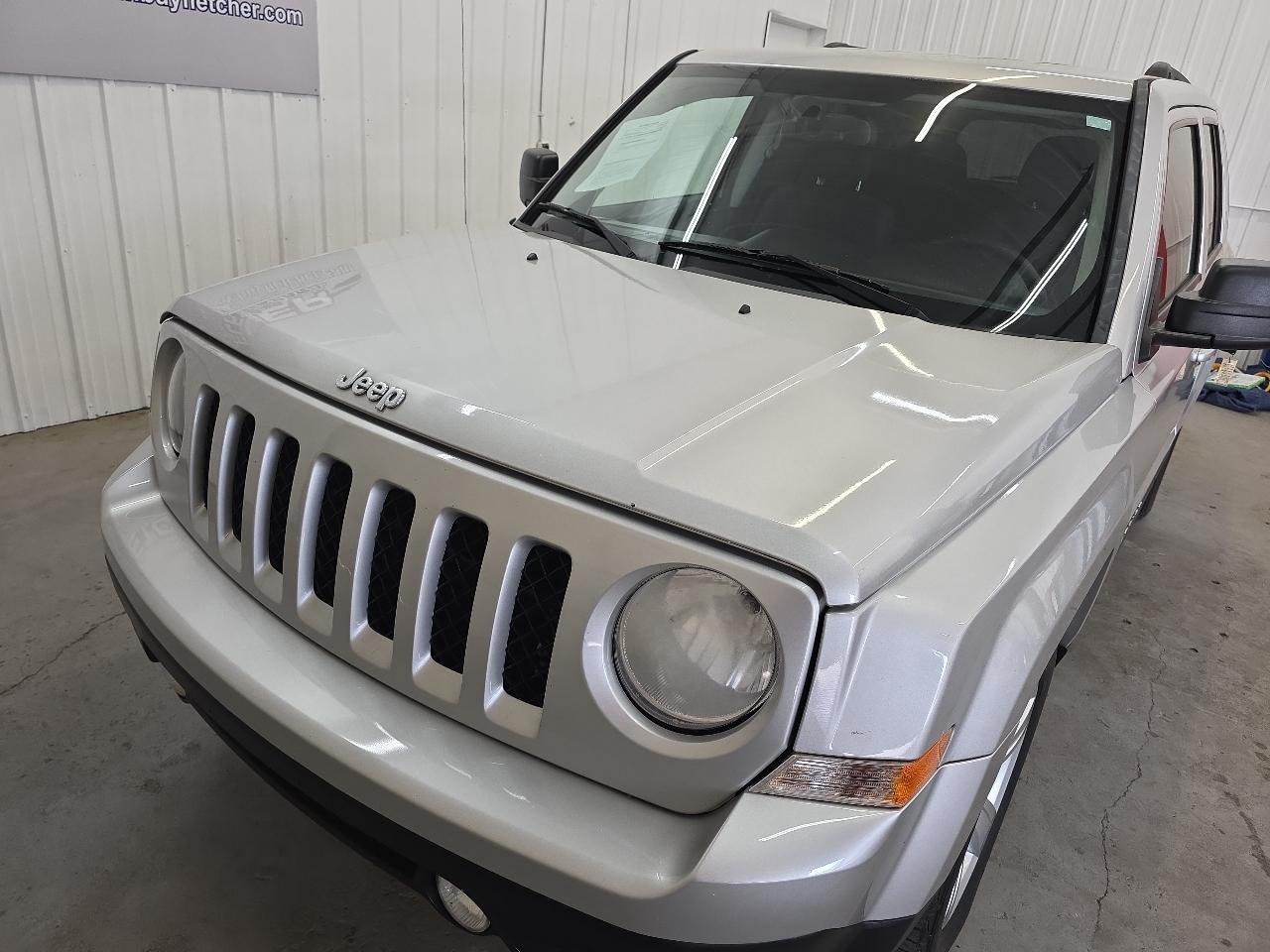 Jeep Patriot FWD 4dr Latitude 2013