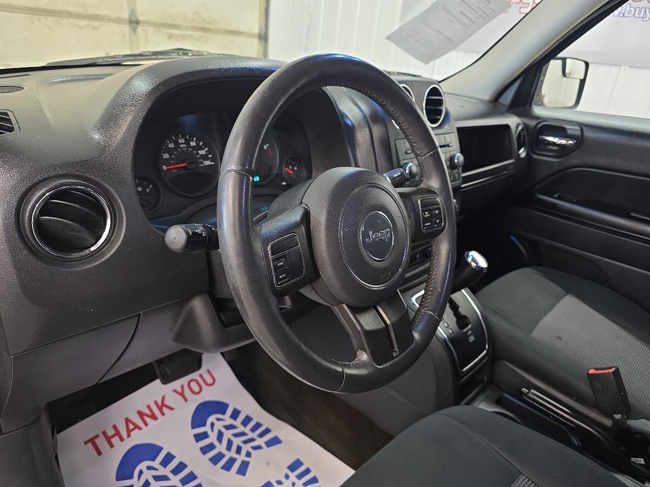 Jeep Patriot FWD 4dr Latitude 2013