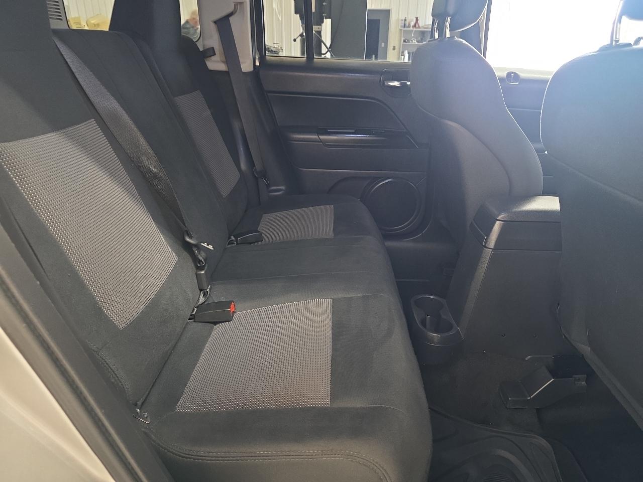 Jeep Patriot FWD 4dr Latitude 2013