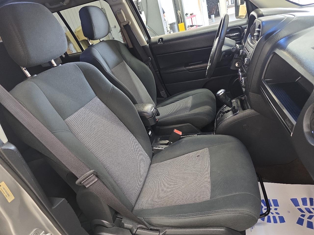 Jeep Patriot FWD 4dr Latitude 2013