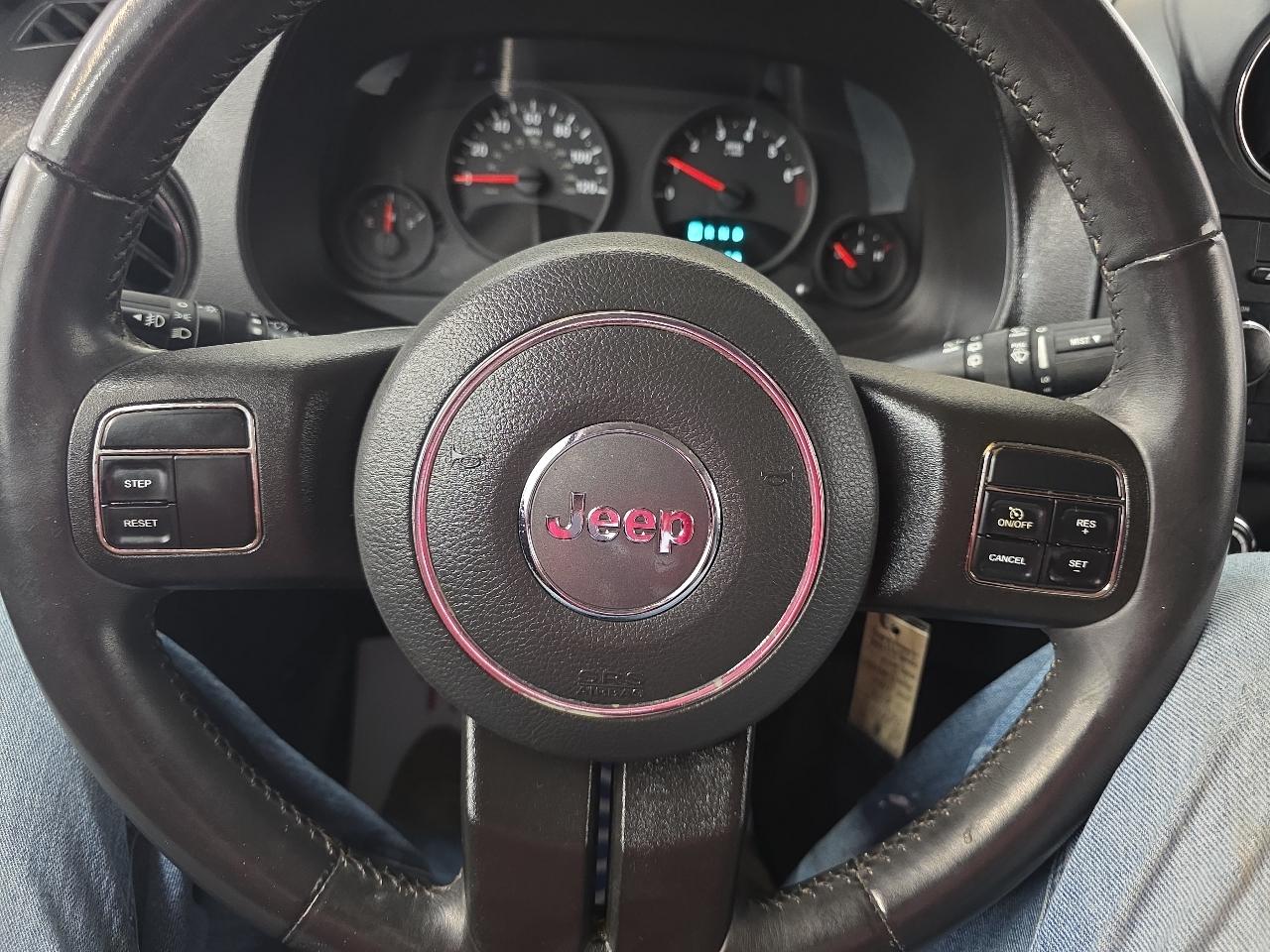 Jeep Patriot FWD 4dr Latitude 2013