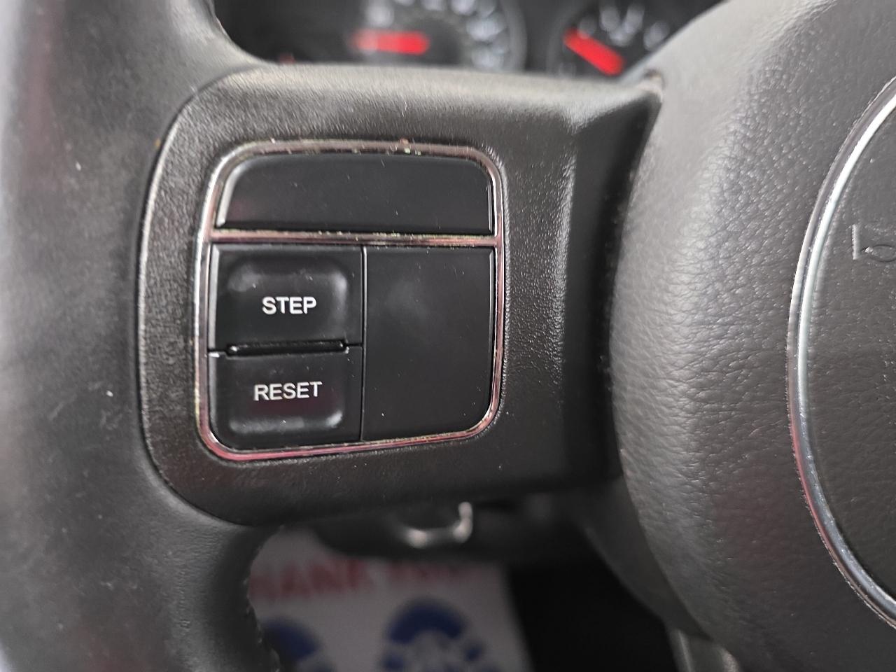 Jeep Patriot FWD 4dr Latitude 2013