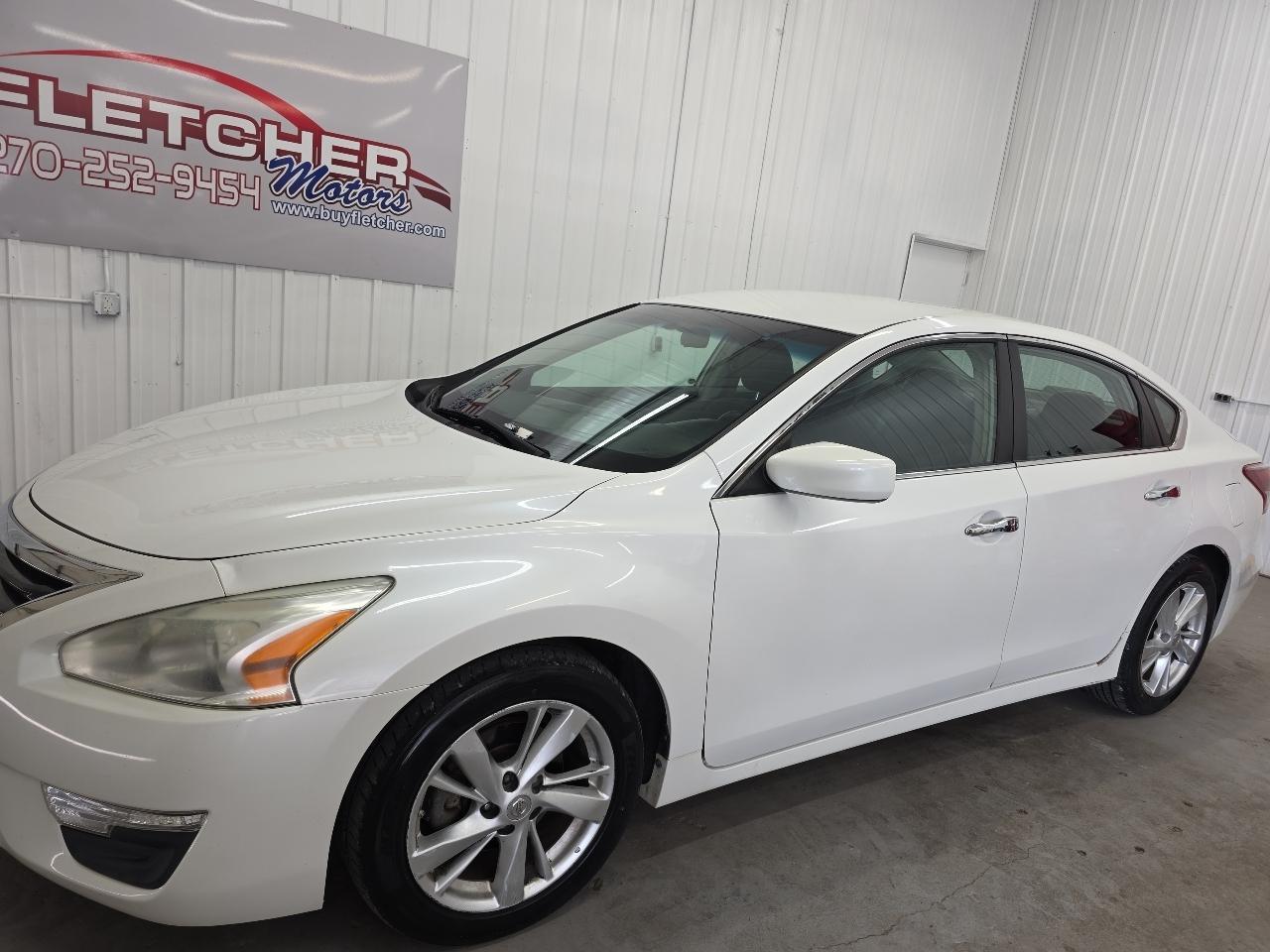 Nissan Altima 4dr Sdn I4 2.5 SV 2013