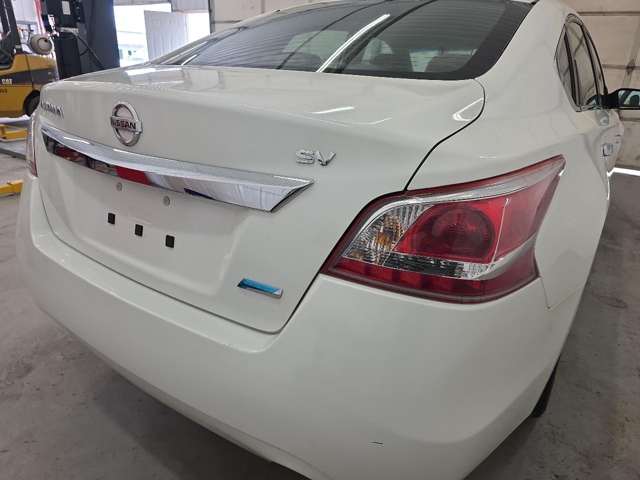 Nissan Altima 4dr Sdn I4 2.5 SV 2013