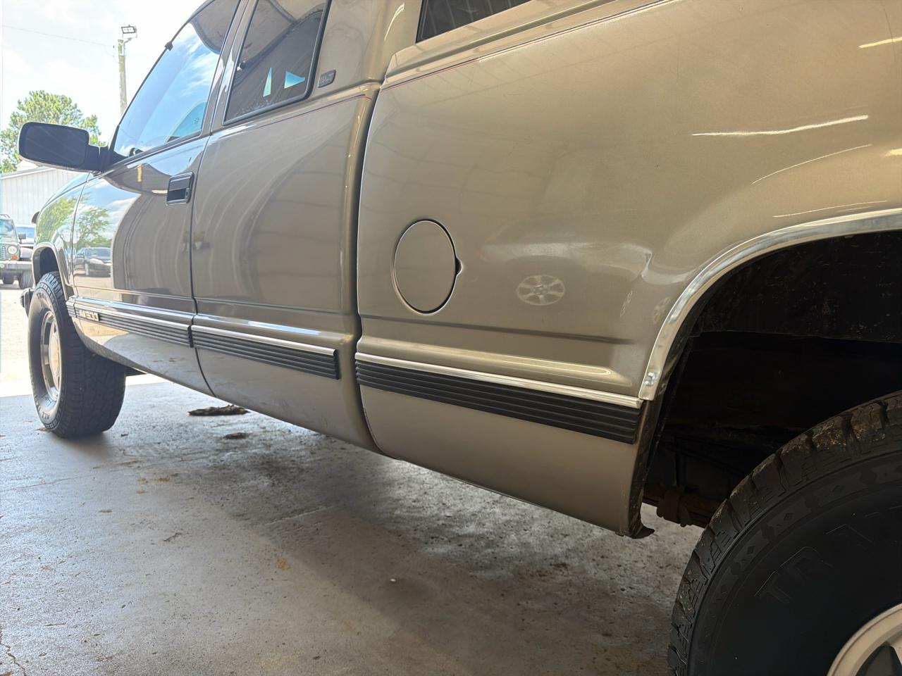 GMC Sierra Classic 1500 Ext Cab 141.5" WB 4WD 1999