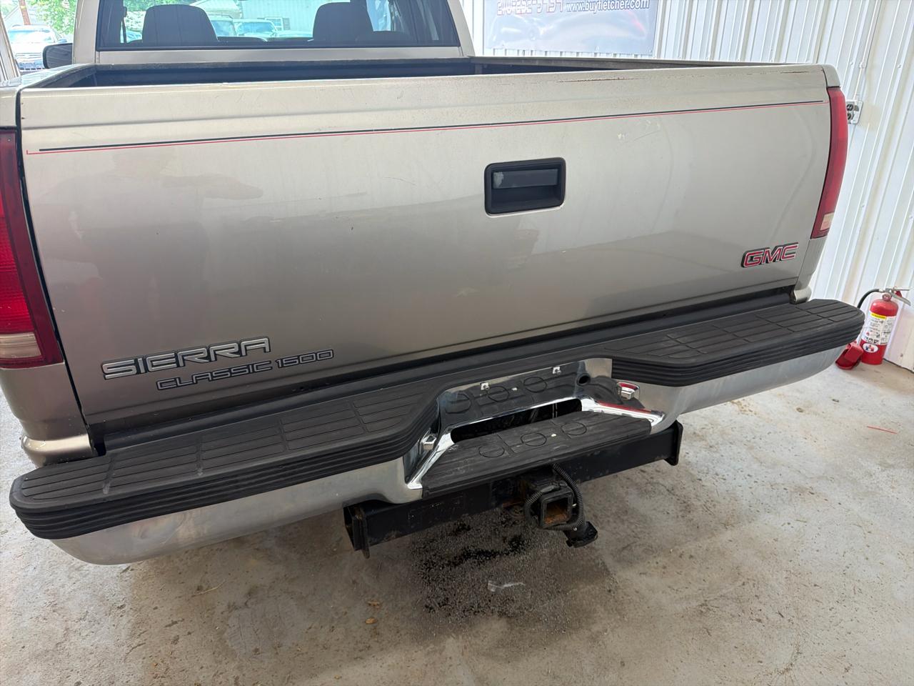 GMC Sierra Classic 1500 Ext Cab 141.5" WB 4WD 1999