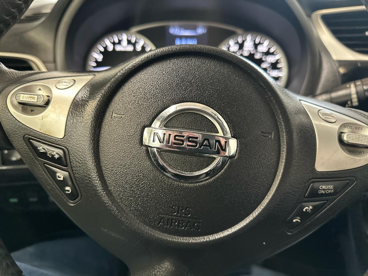 Nissan Sentra SV CVT 2017