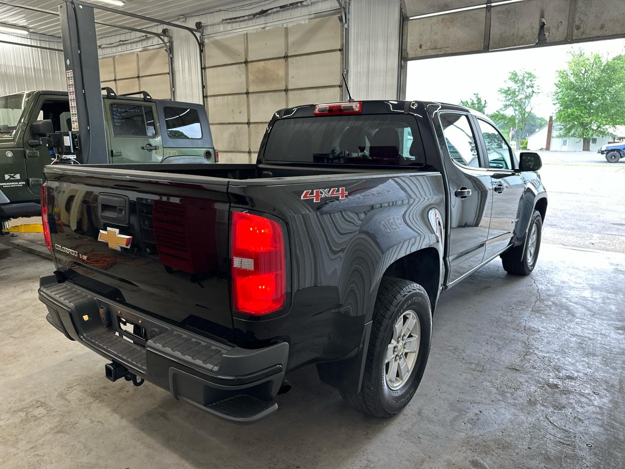 Chevrolet Colorado 4WD Crew Cab 128.3" Work Truck 2019