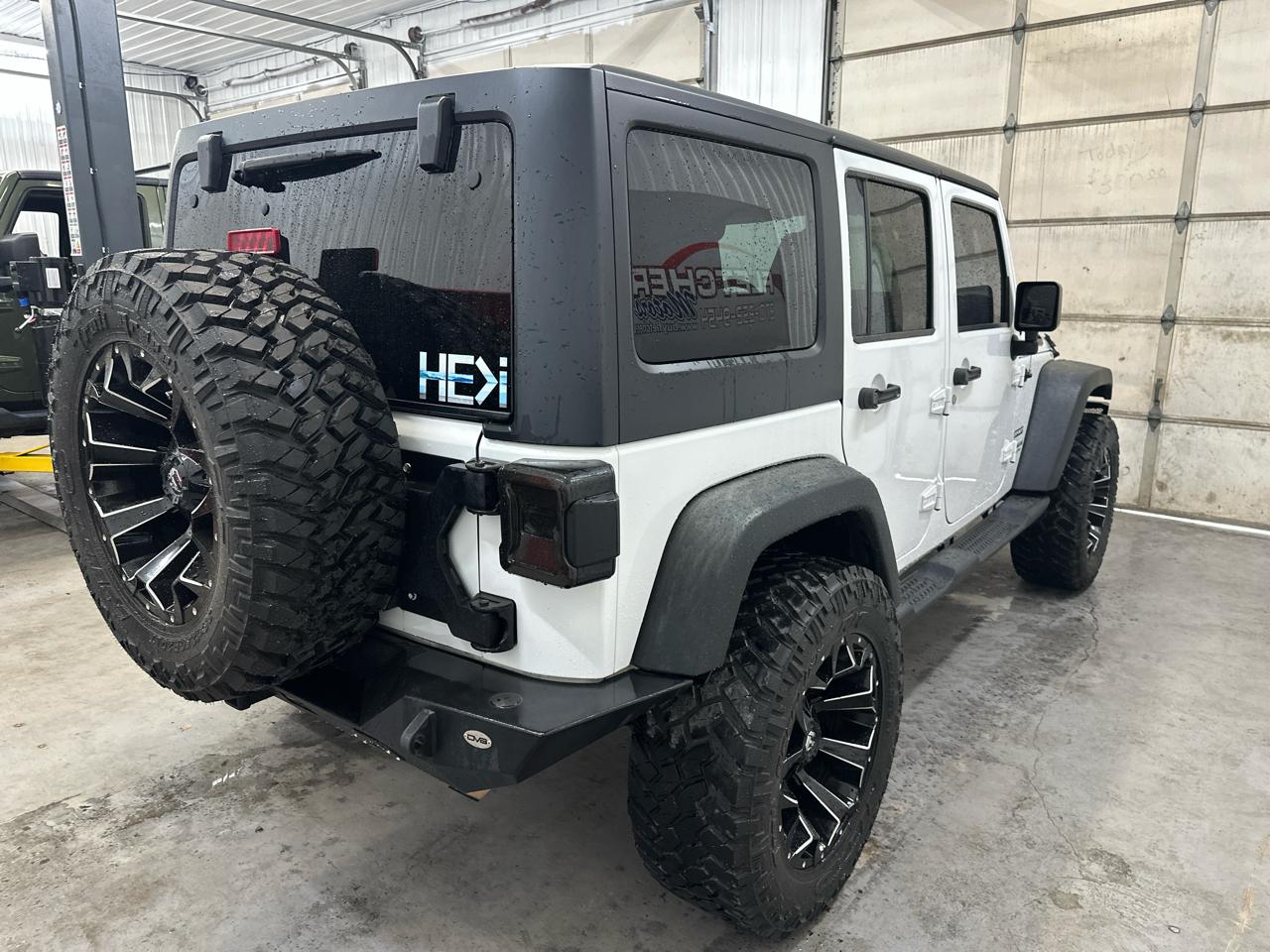 Jeep Wrangler Unlimited 4WD 4dr Sport 2016