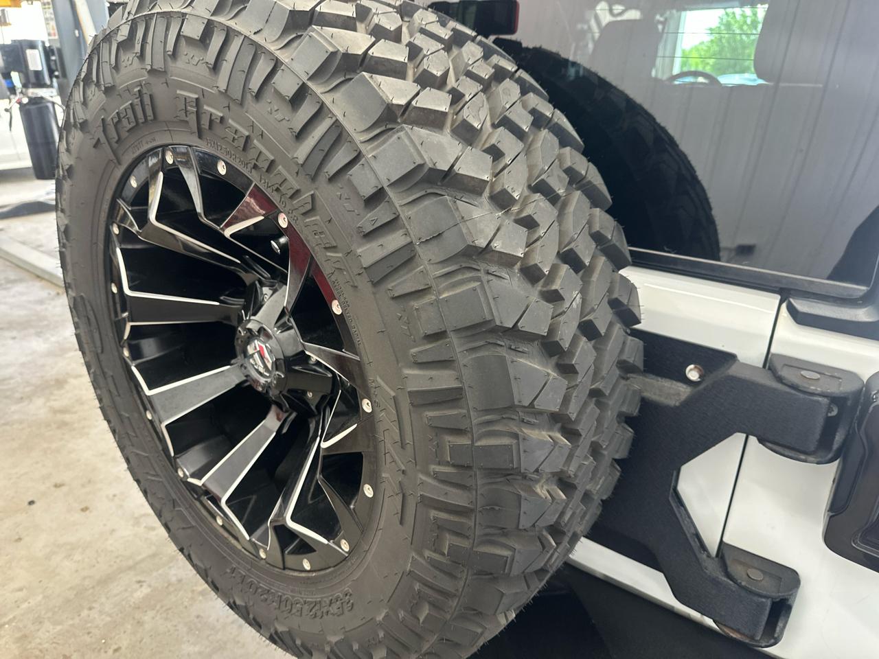 Jeep Wrangler Unlimited 4WD 4dr Sport 2016