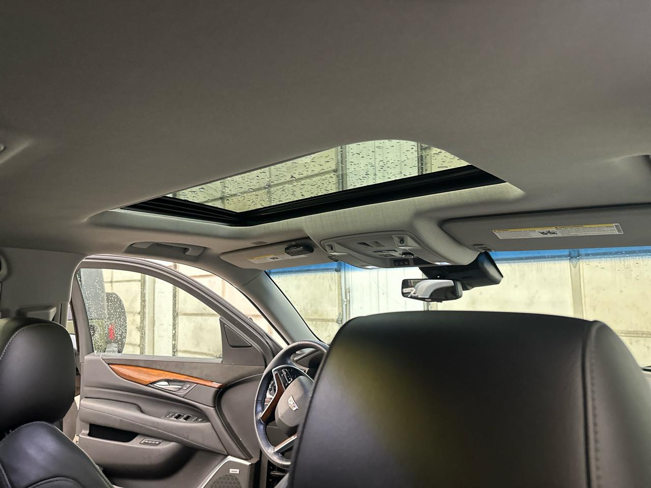 Cadillac Escalade 4WD 4dr Luxury 2017