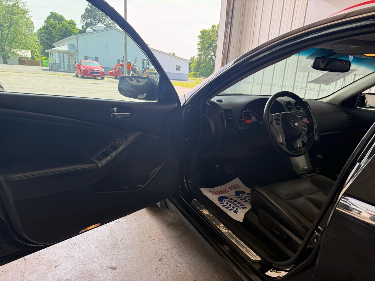 Nissan Altima 4dr Sdn I4 CVT 2.5 SL 2009