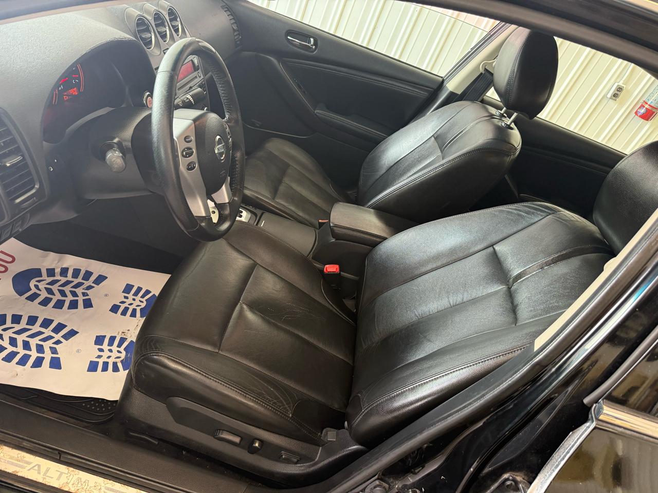 Nissan Altima 4dr Sdn I4 CVT 2.5 SL 2009