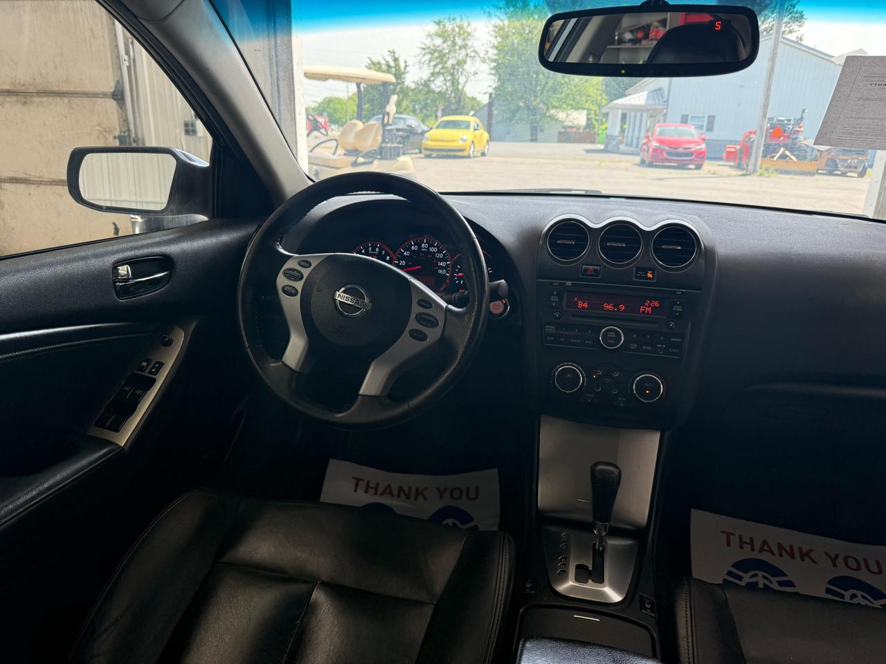 Nissan Altima 4dr Sdn I4 CVT 2.5 SL 2009