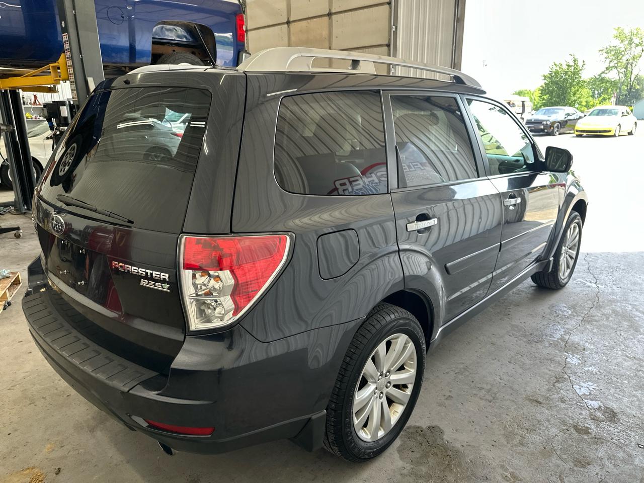 Subaru Forester 4dr Auto 2.5X Touring 2013