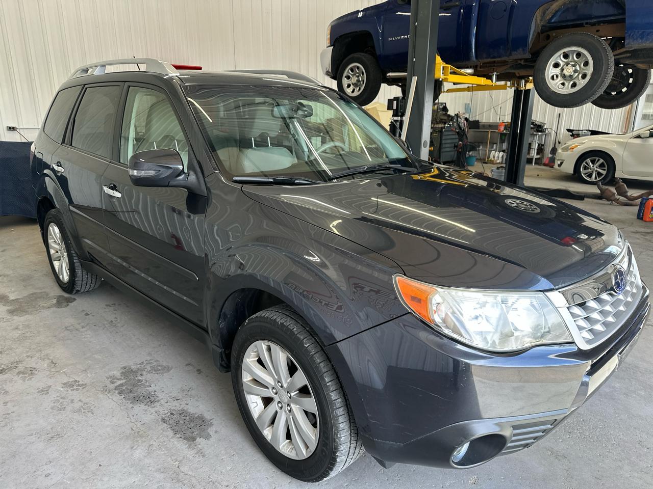 Subaru Forester 4dr Auto 2.5X Touring 2013