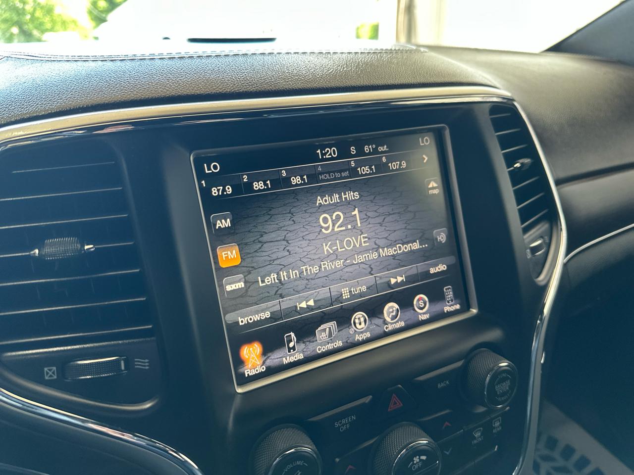 Jeep Grand Cherokee 4WD 4dr Overland 2014