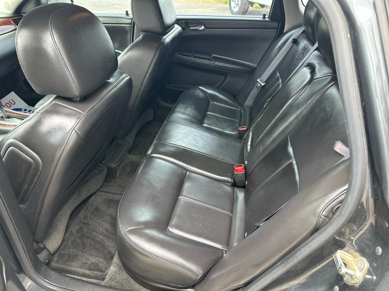 Chevrolet Impala 4dr Sdn LT Fleet 2011