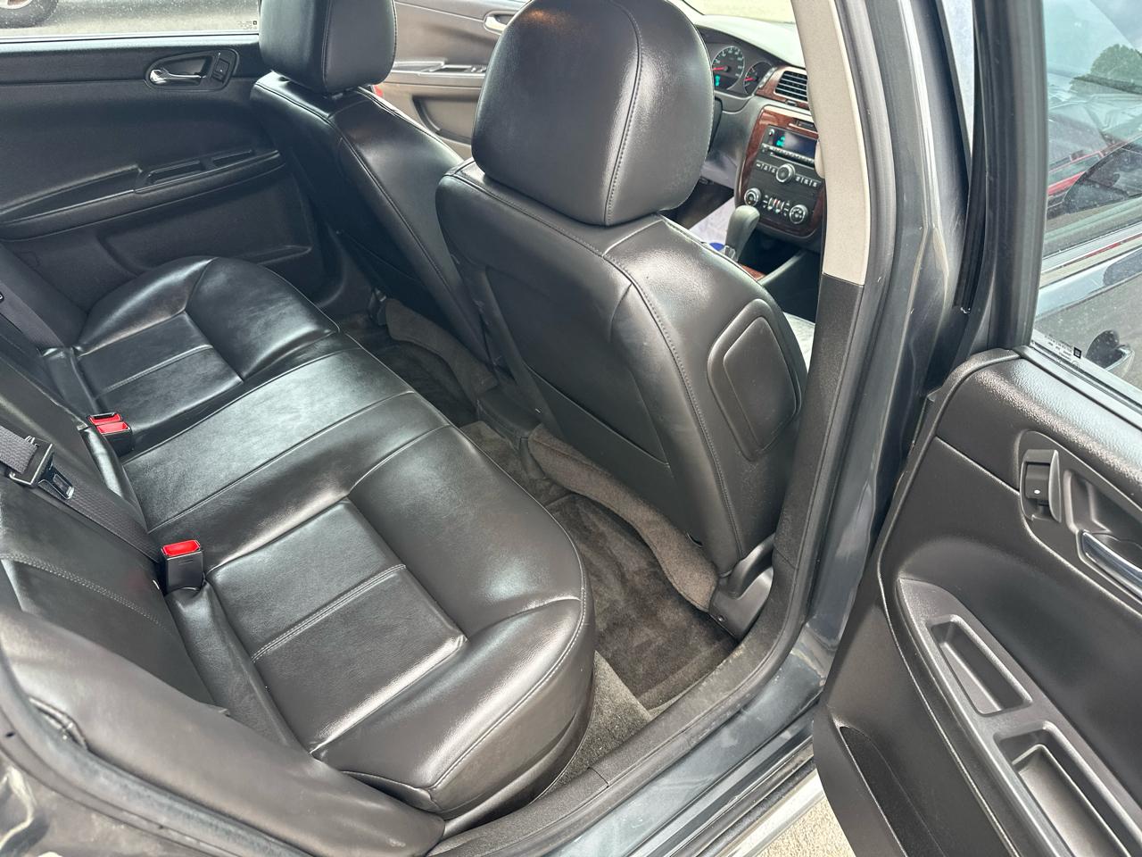 Chevrolet Impala 4dr Sdn LT Fleet 2011