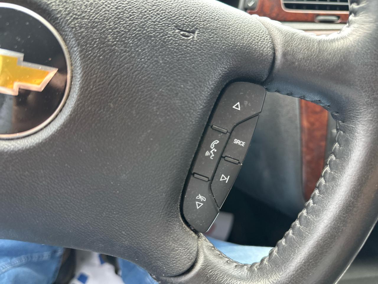 Chevrolet Impala 4dr Sdn LT Fleet 2011