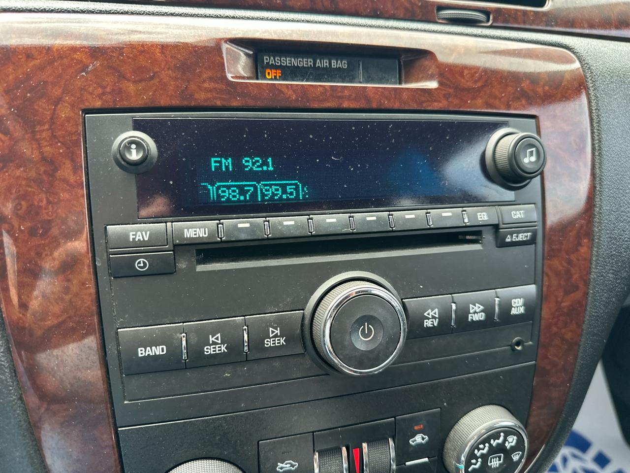 Chevrolet Impala 4dr Sdn LT Fleet 2011