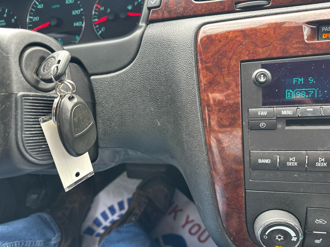 Chevrolet Impala 4dr Sdn LT Fleet 2011