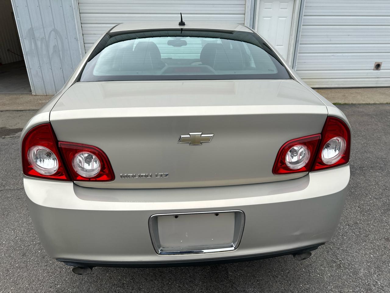 Chevrolet Malibu 4dr Sdn LTZ 2011