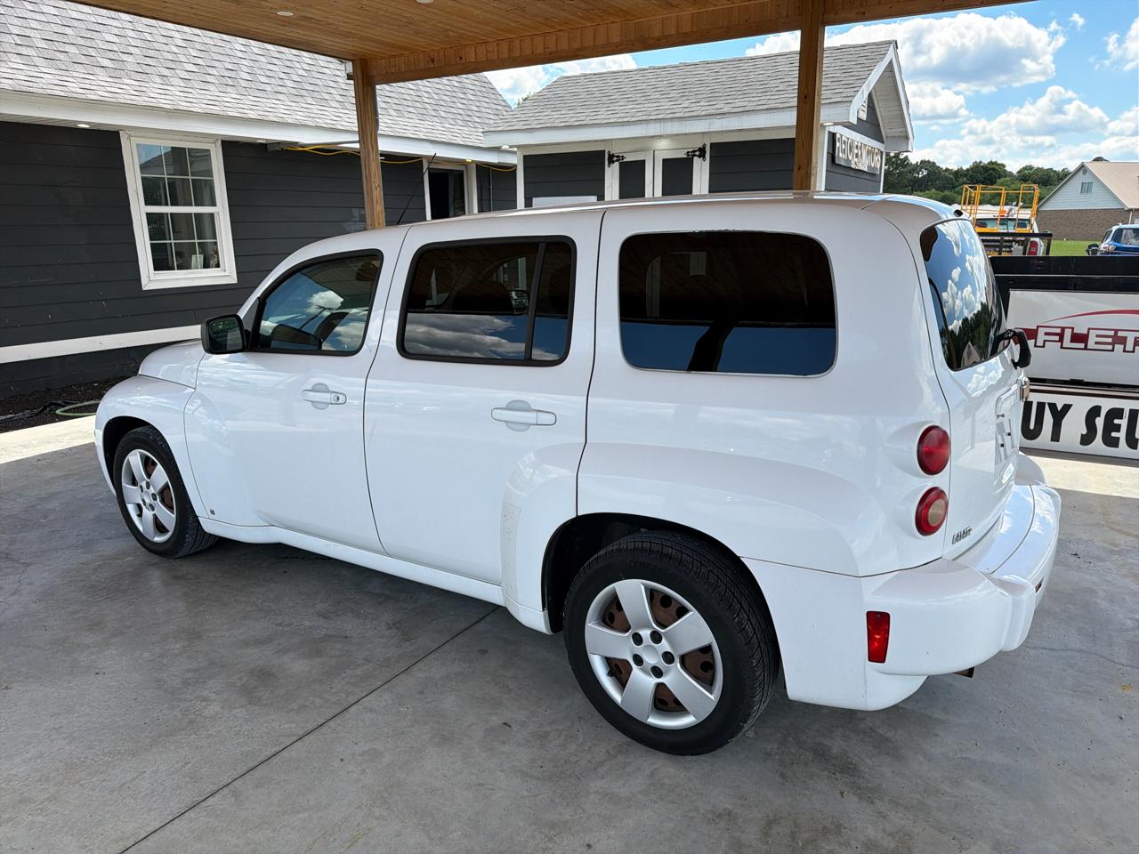 Chevrolet HHR FWD 4dr LS 2010