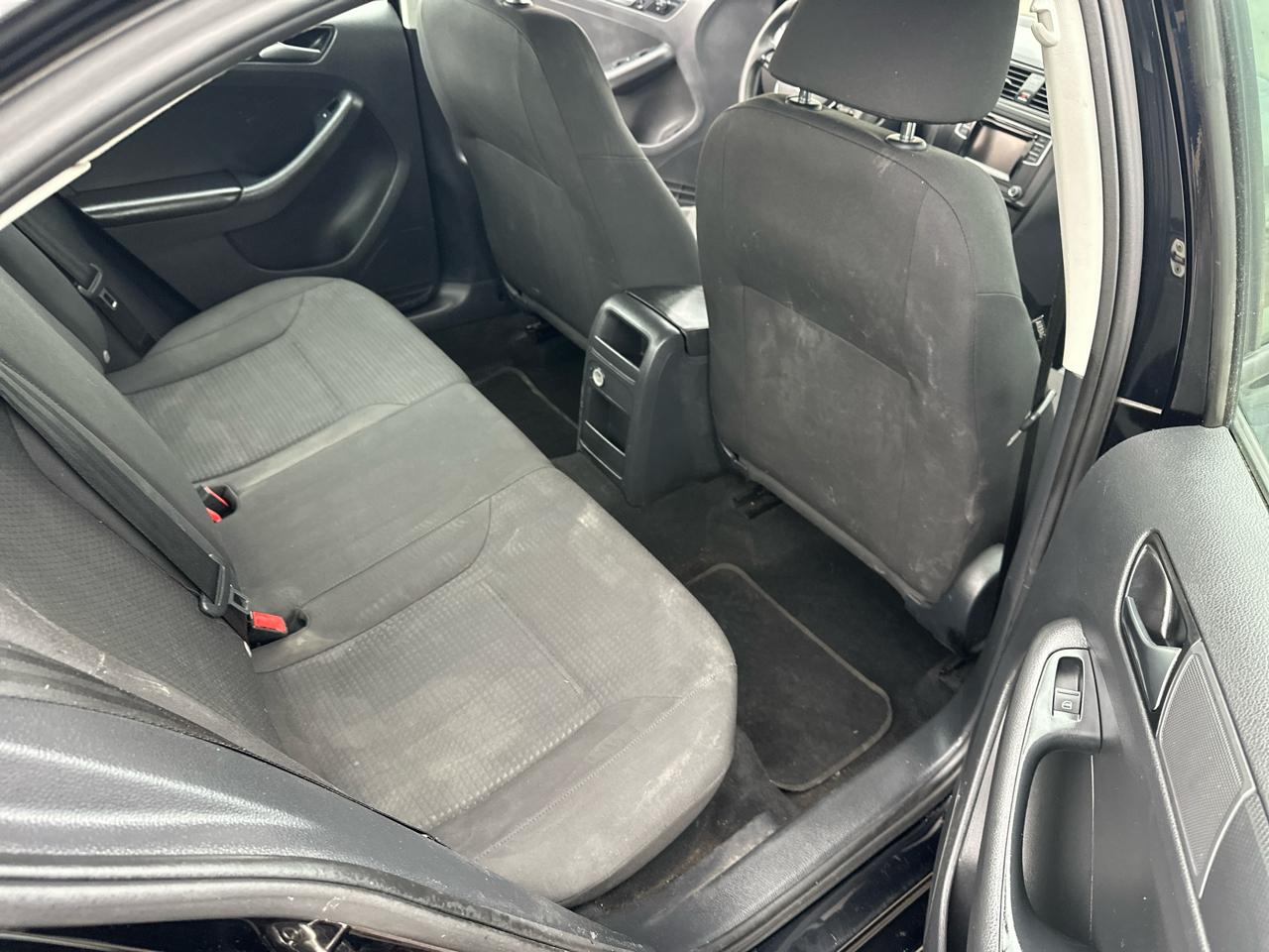 Volkswagen Jetta Sedan 4dr Auto 1.4T S 2016