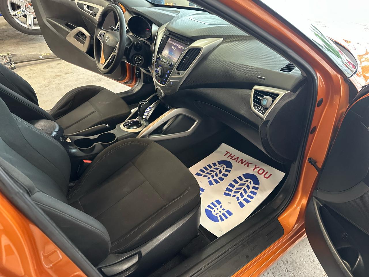 Hyundai Veloster 3dr Cpe Auto 2016