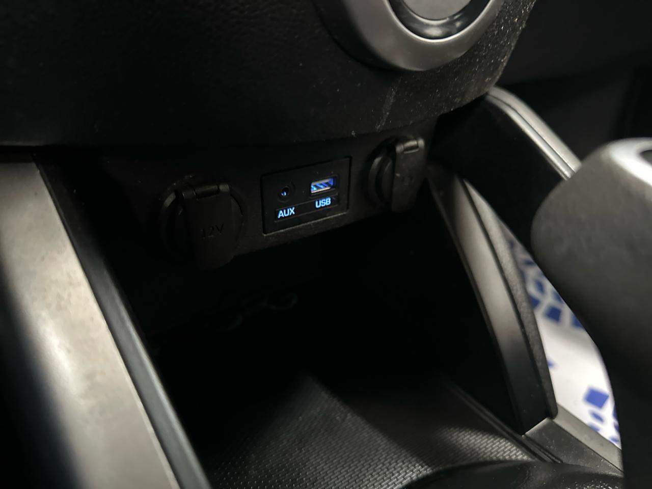 Hyundai Veloster 3dr Cpe Auto 2016