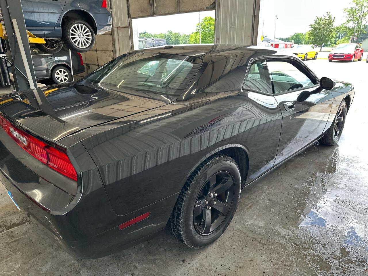 Dodge Challenger 2dr Cpe SE 2009